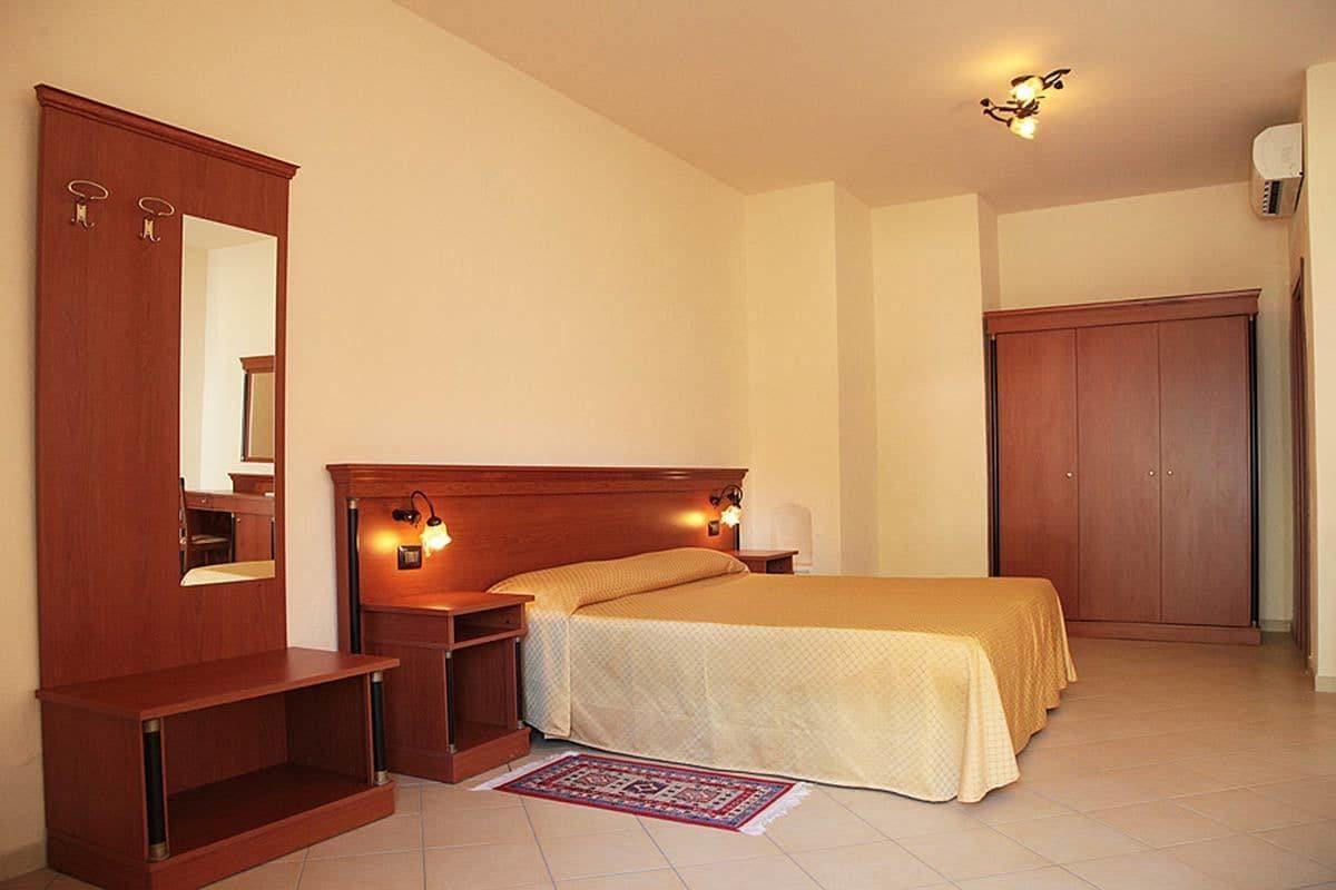 Baia Delle Sirene Beach Resort Briatico Exterior foto