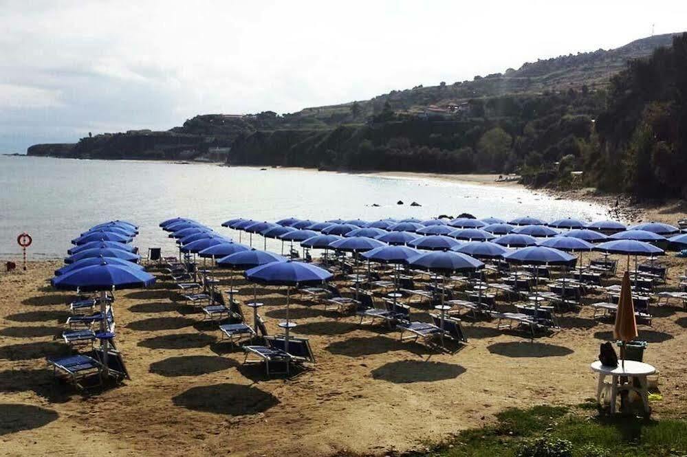 Baia Delle Sirene Beach Resort Briatico Exterior foto