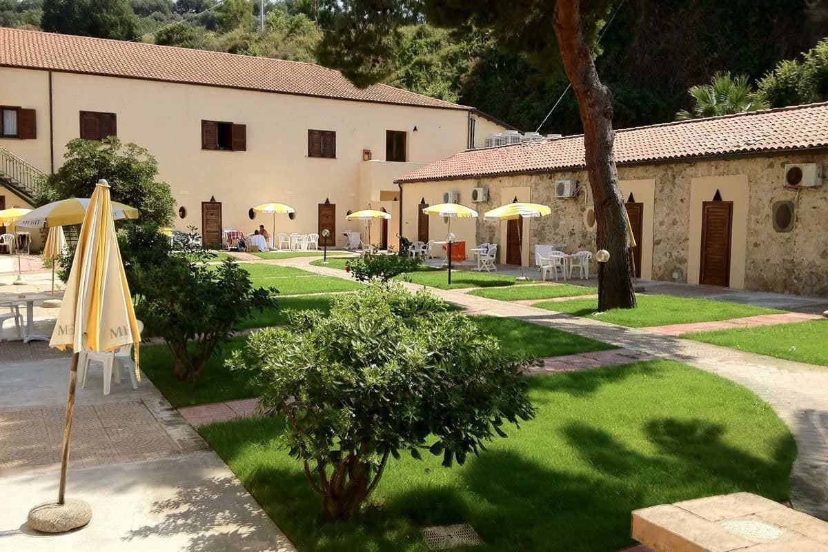 Baia Delle Sirene Beach Resort Briatico Exterior foto